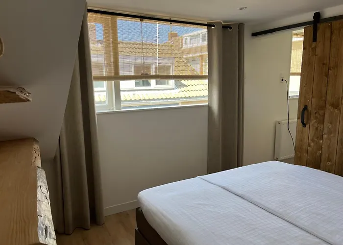 Beachhouse Ibiza 19a Noordwijk